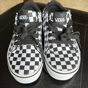 NNT. Vans Monochrome Checkered Sneakers